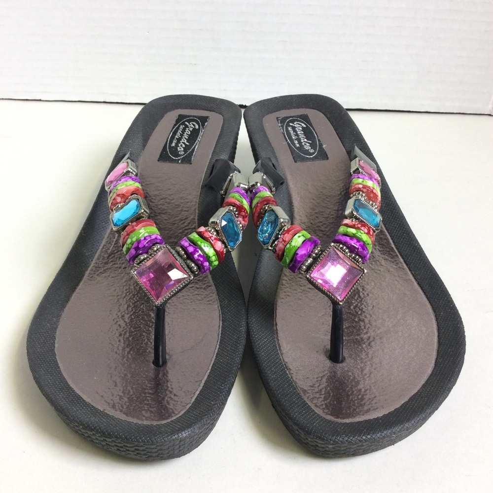 Grandco Women’s Rainbow Jeweled Sandals, Sz 8 - Picture 2 of 14
